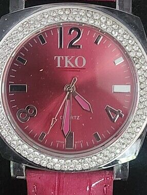 TKO Orlogi Women's Hot Pink Crystal Bezel Watch- Works!